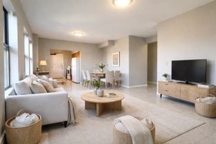 S0034 - 158 Seymour - Photo 1 of 1