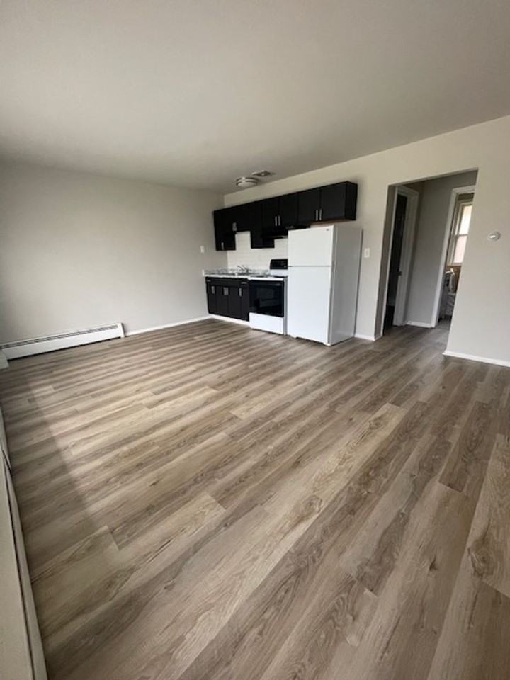 The Winston Apartments - Photo 3 of 26