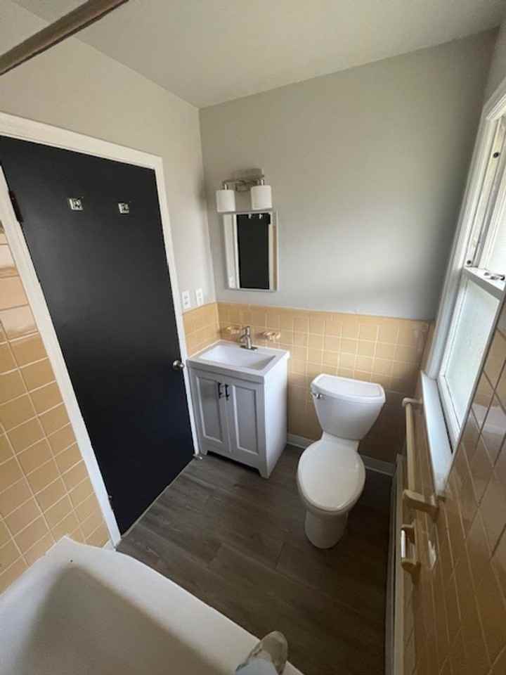 The Winston Apartments - Photo 7 of 26