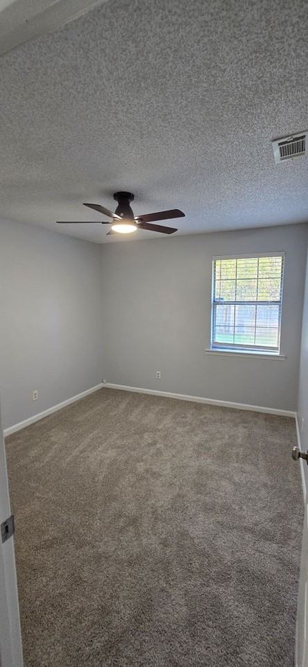 1475 Ben Gay Way - Photo 7 of 10