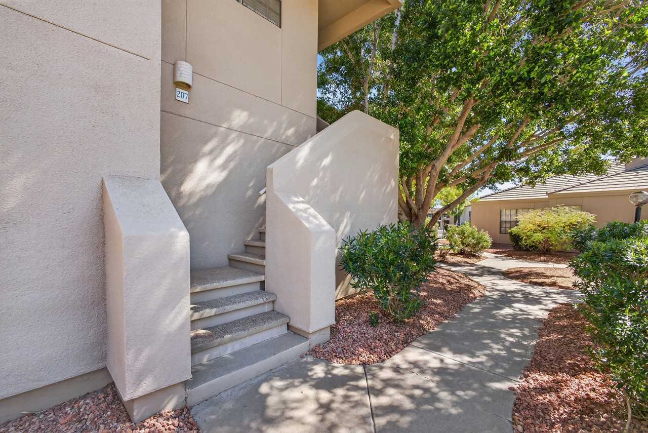 5950 North 78th Street #207 - Photo 2 of 35