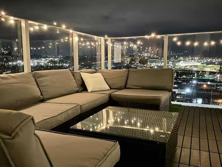 1471 Hunter Street - Photo 3 of 24