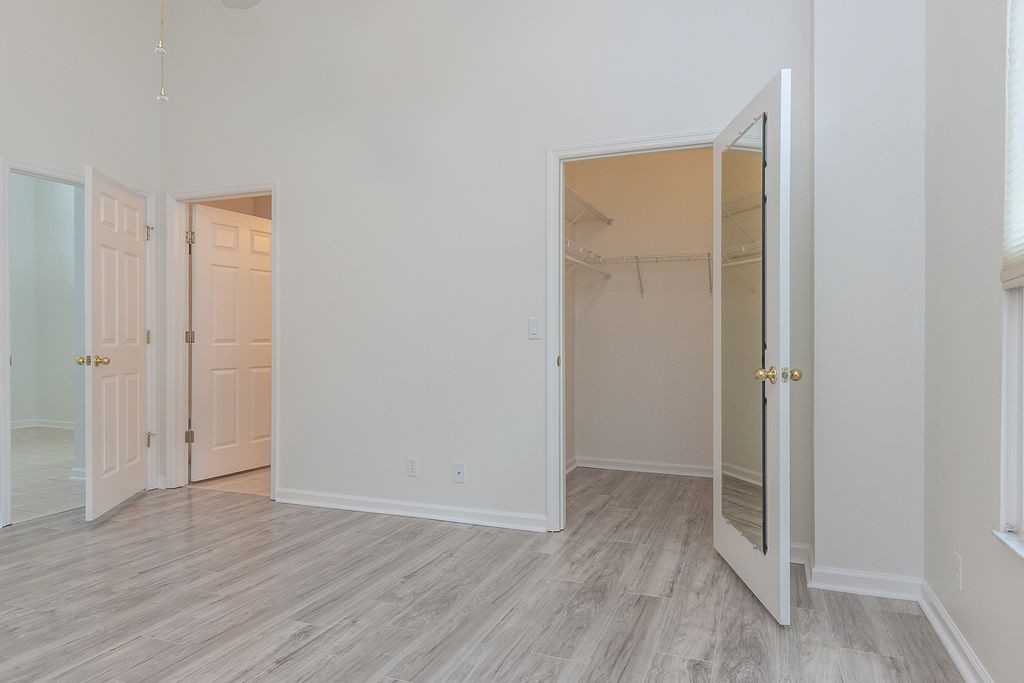 808 Carlyle Ln #1 - Photo 7 of 16