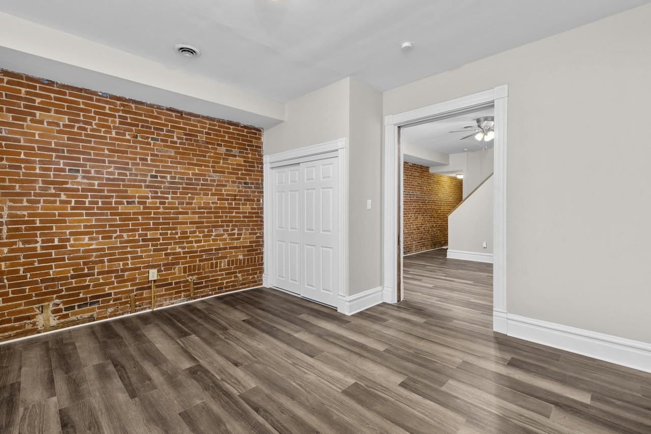 1015A Ann Avenue2FL #1015A - Photo 5 of 23