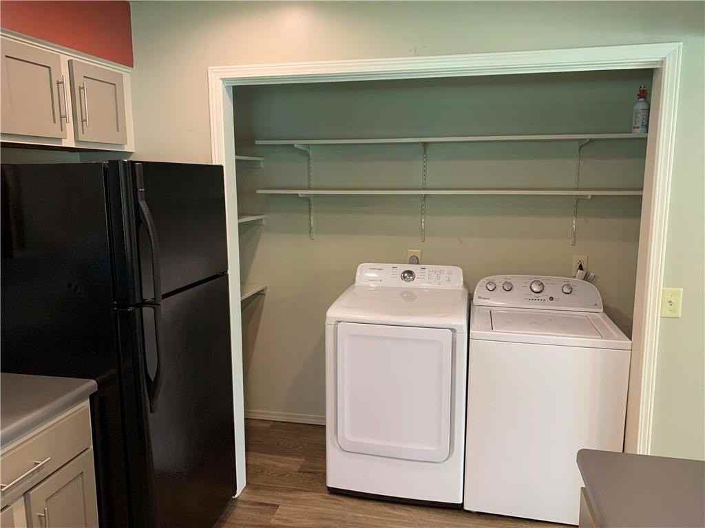 461 N Garrett St #C - Photo 5 of 14