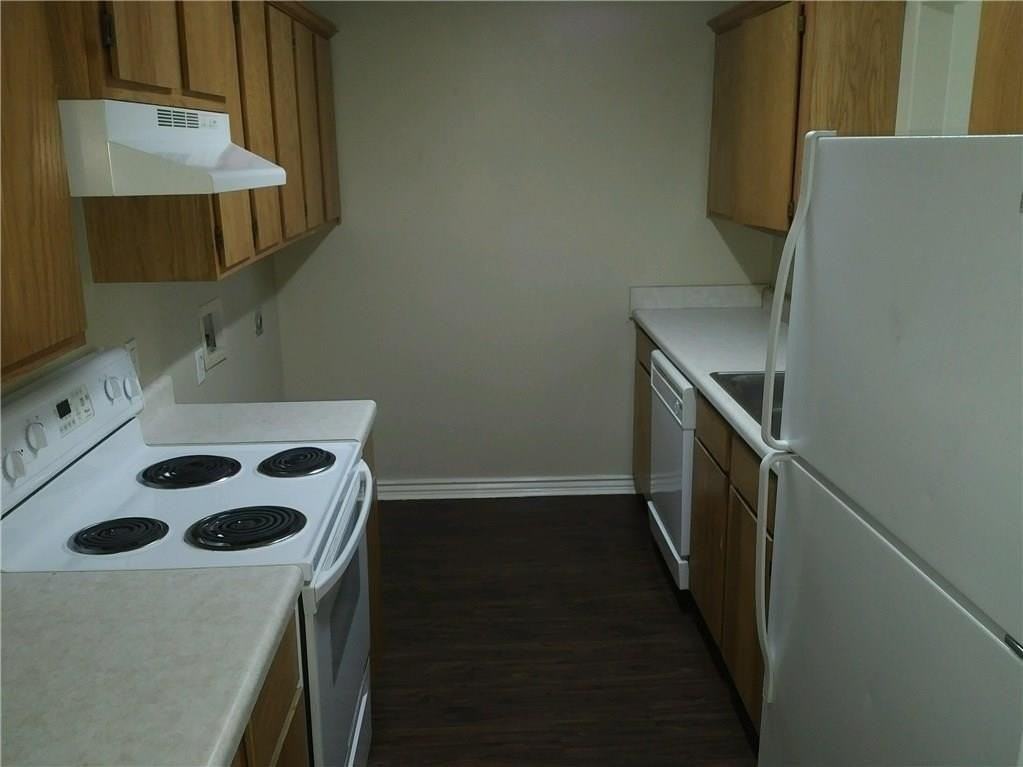 334 Graystone Cir - Photo 5 of 9