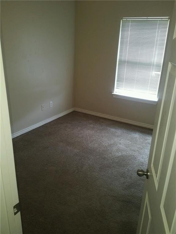 334 Graystone Cir - Photo 6 of 9