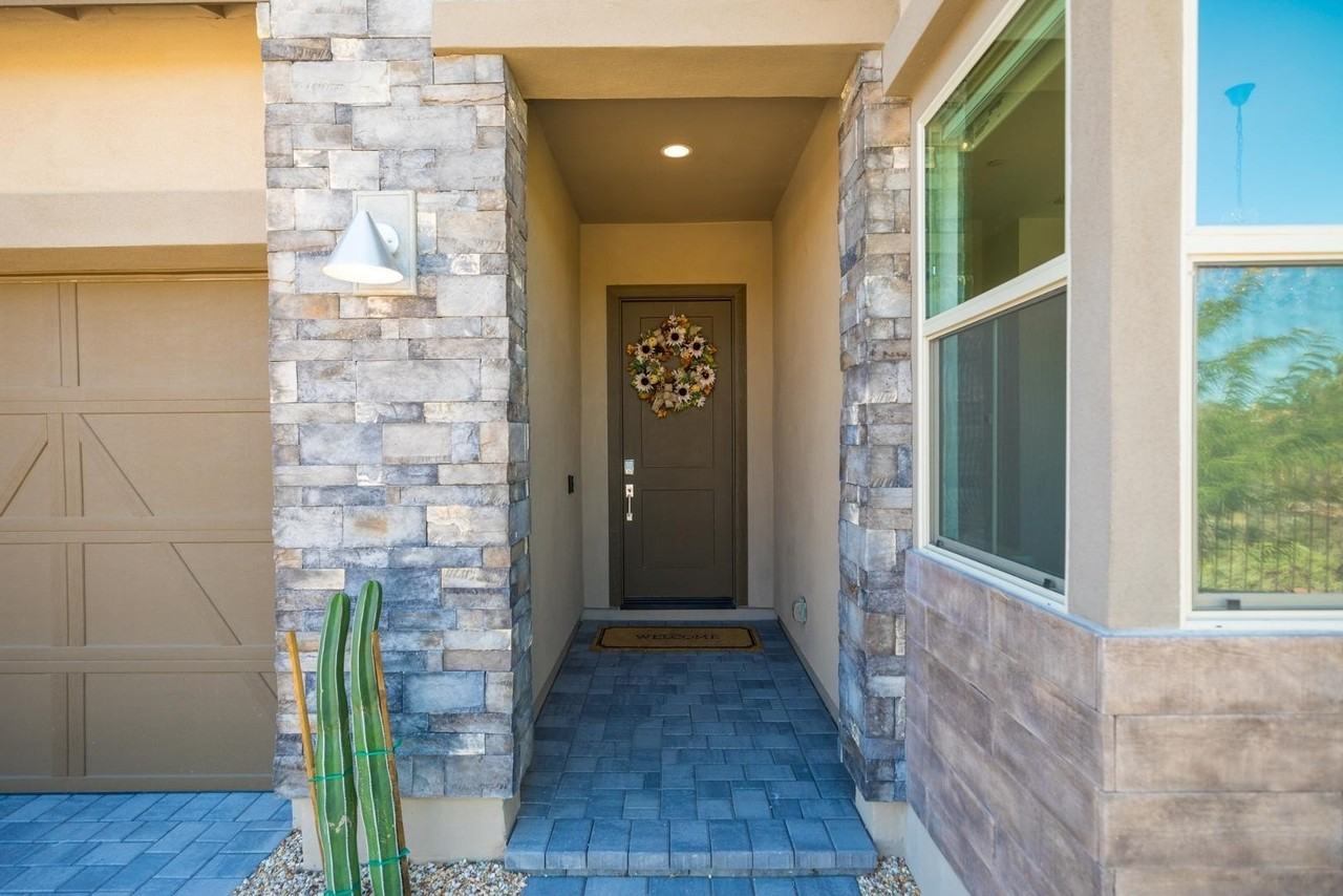 7605 E Camino Del Monte - Photo 2 of 43