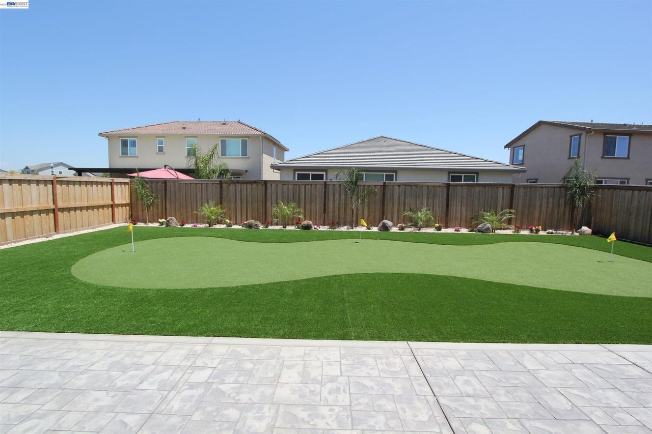 1008 Osprey Dr - Photo 2 of 26