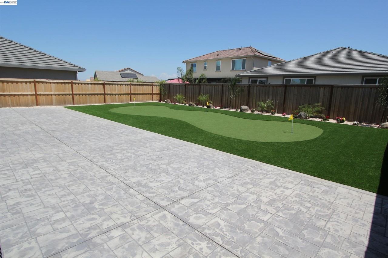 1008 Osprey Dr - Photo 4 of 26