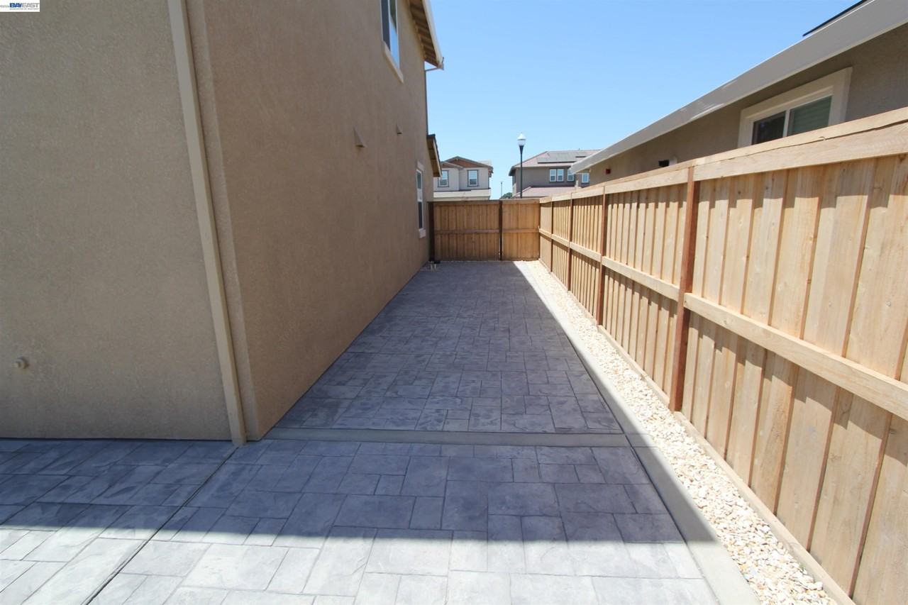 1008 Osprey Dr - Photo 7 of 26