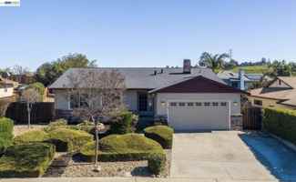 featured image of 3309 Saint James Pl