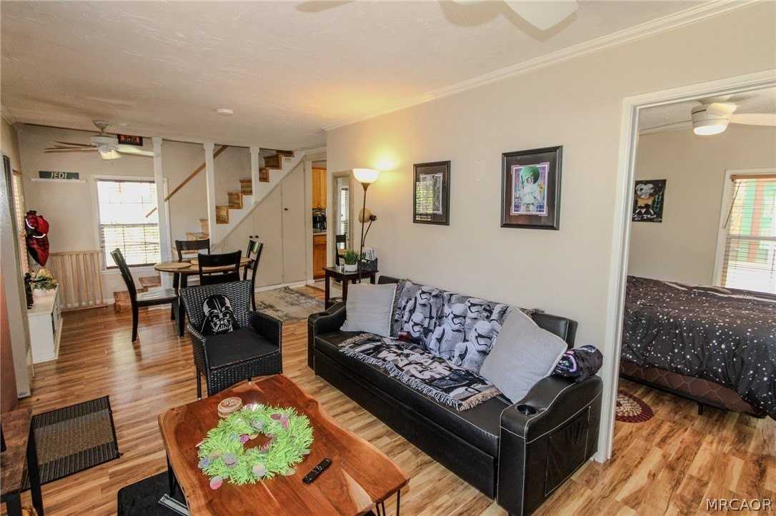 1100 W Sherwood Blvd - Photo 3 of 36