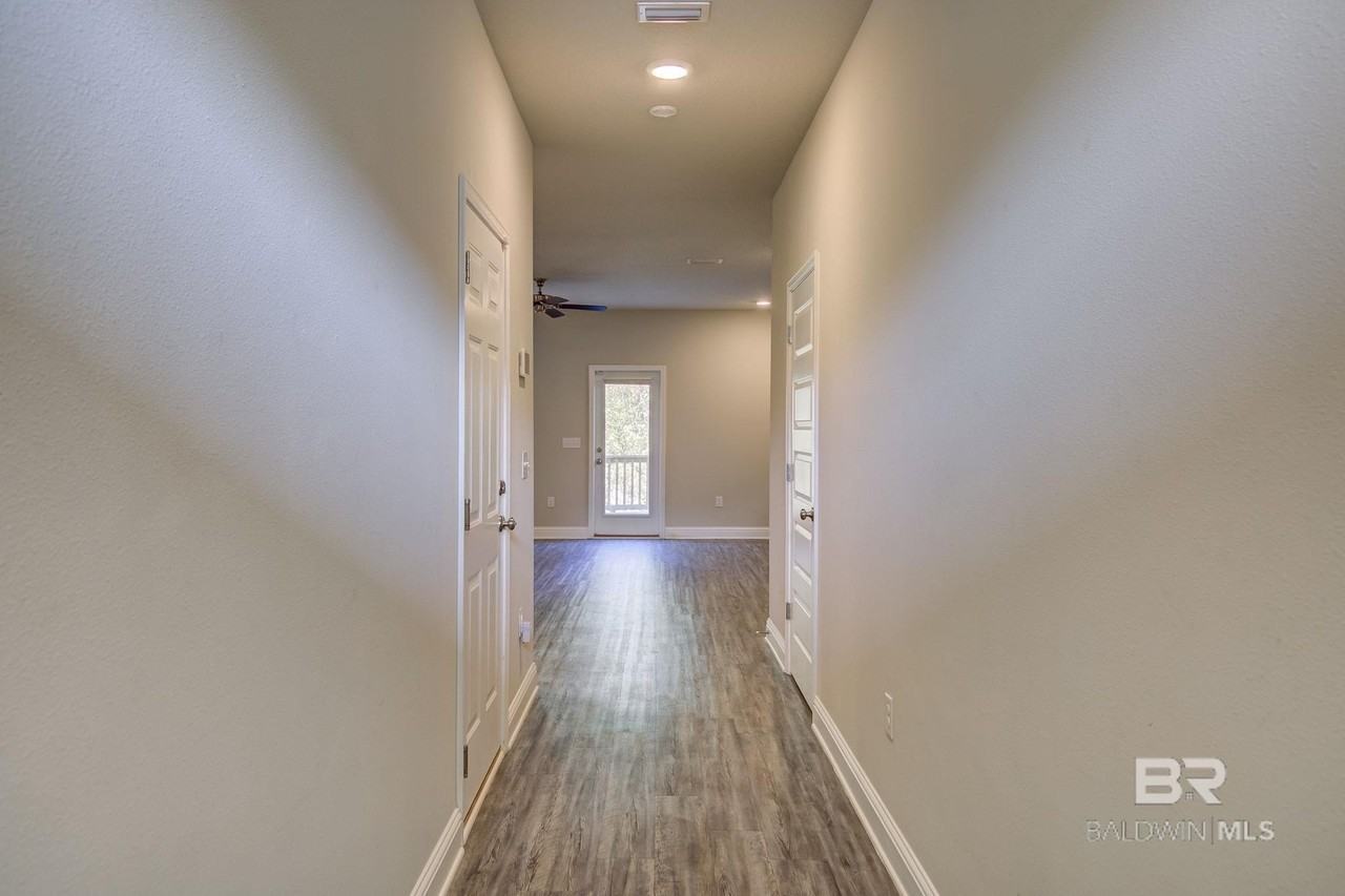 6775 Spaniel Dr - Photo 4 of 23