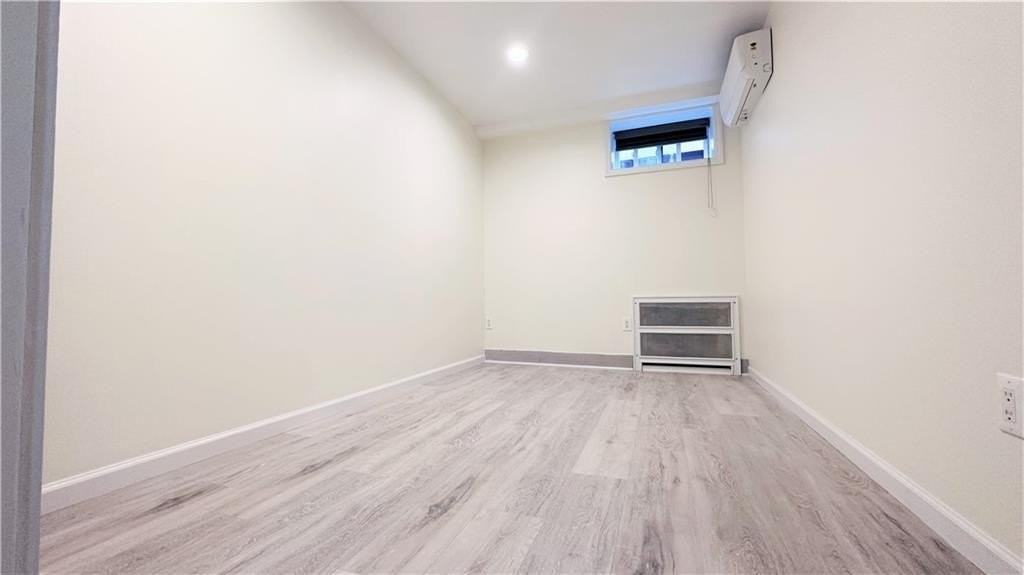 2353 124th St #1 - Photo 4 of 7