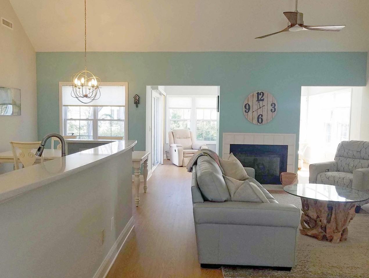 216 Club Circle Dr. - Photo 3 of 29