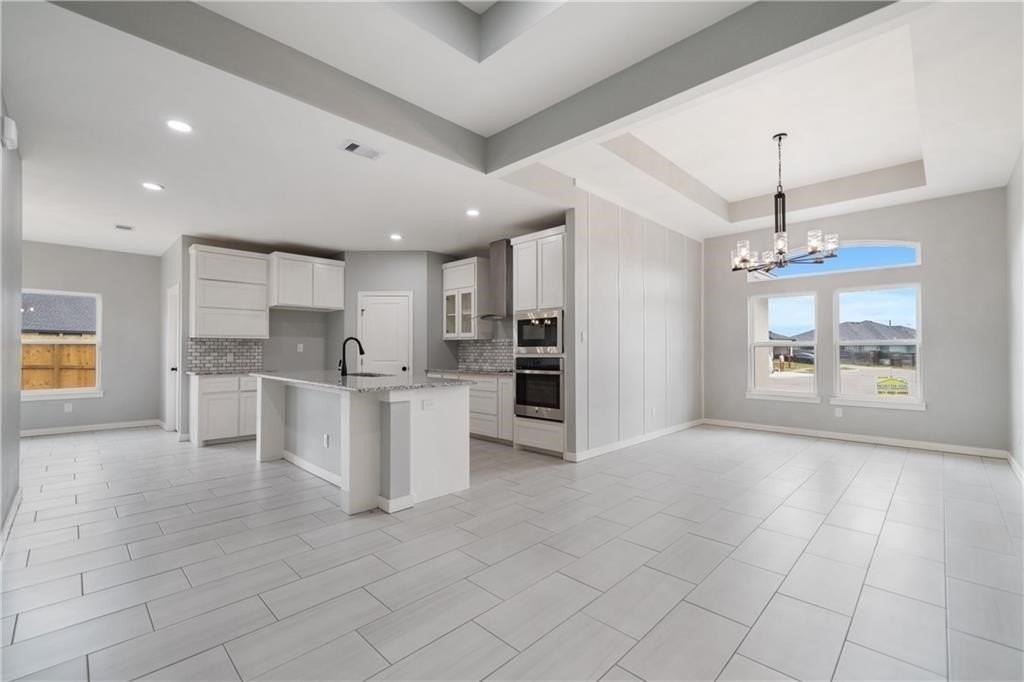 6802 Crosswinds Dr - Photo 4 of 11