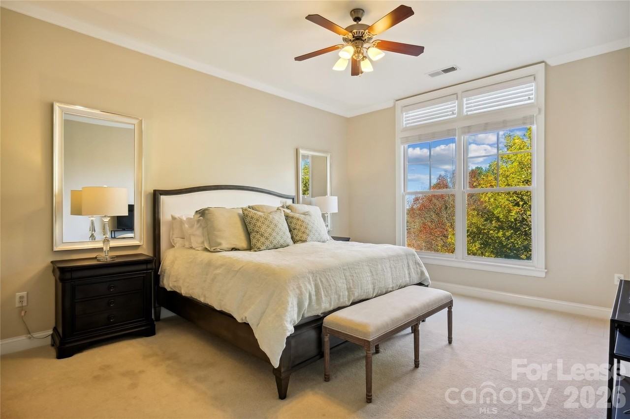 5425 Closeburn Rd Apt 309 - Photo 7 of 14