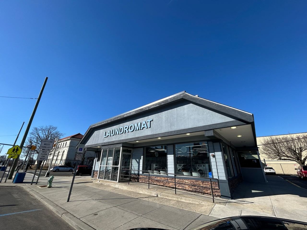 1006 Summerfield Ave. - Photo 4 of 50