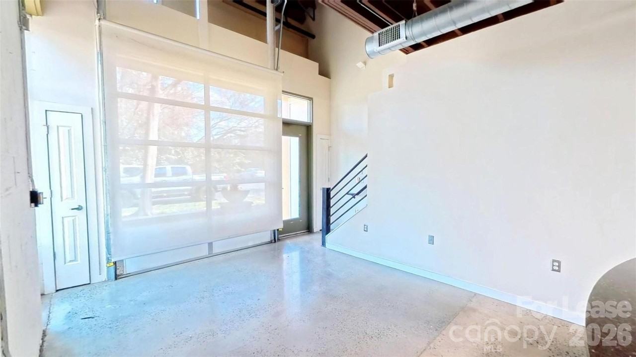 800 Academy St - Photo 4 of 13