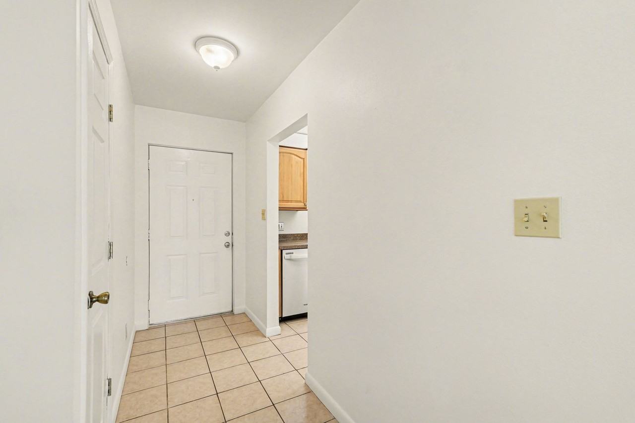 201 Saint Lucie Ln #301 - Photo 3 of 21