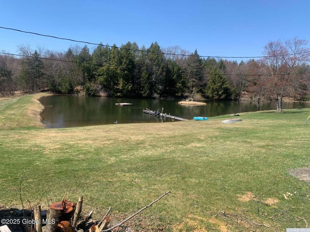 24 Kowal Ln - Photo 2 of 10