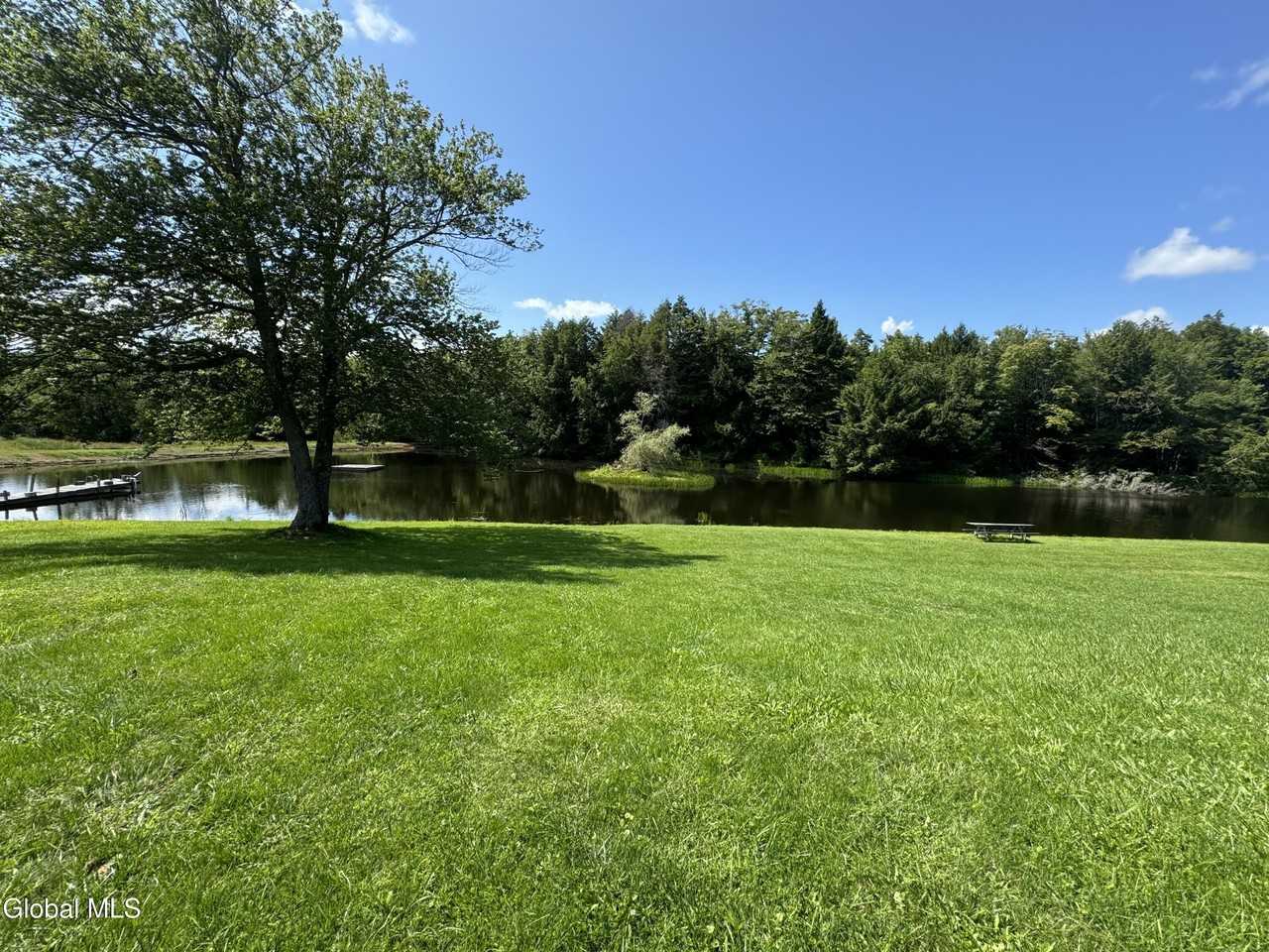 20 Kowal Ln - Photo 2 of 11