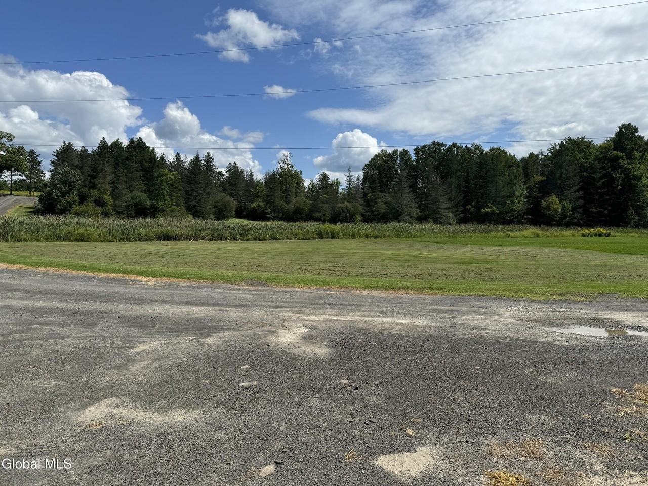 20 Kowal Ln - Photo 3 of 11