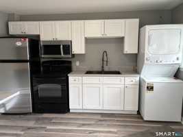 featured image of 28 Cross St Unit 2