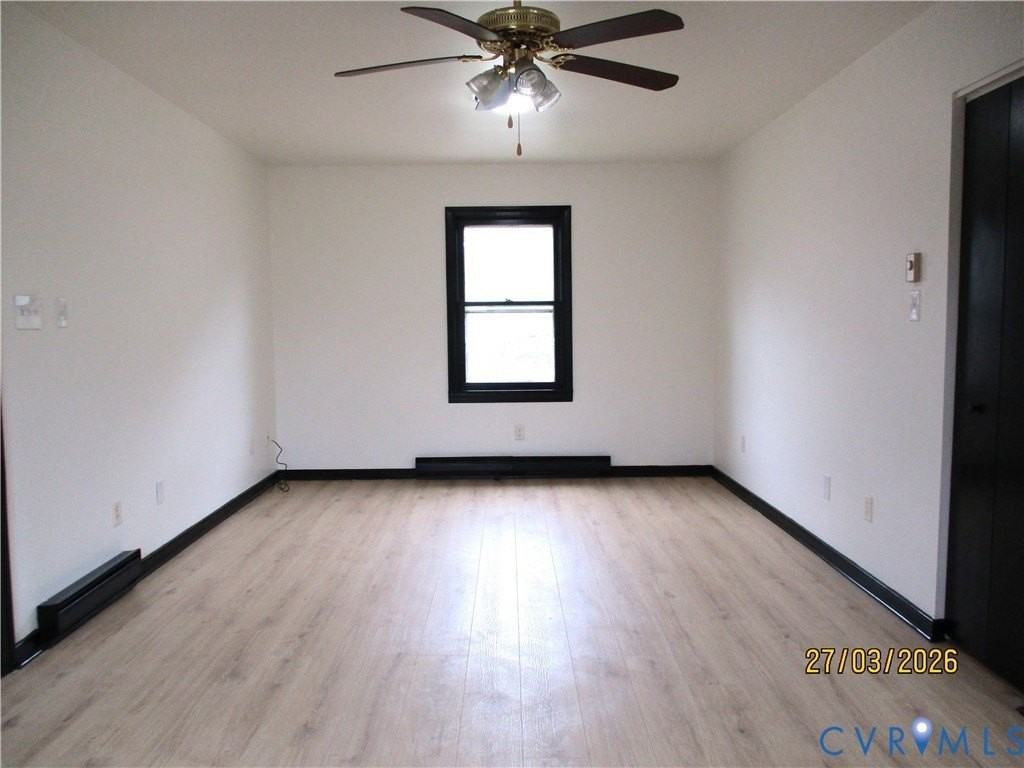 13370 Greenwood Rd - Photo 2 of 10