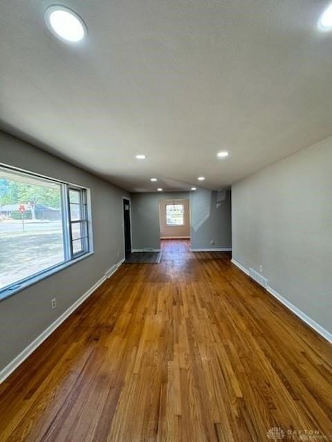 1930 Woods Dr - Photo 5 of 23