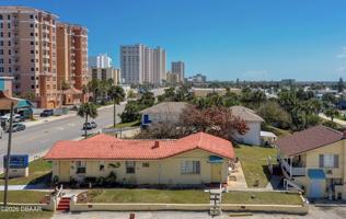 featured image of 3226 S Atlantic Ave Unit 2