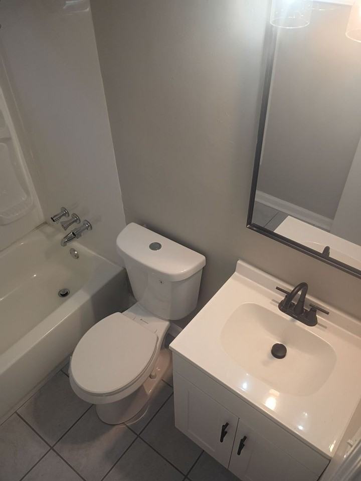 1618 Pennsylvania St - Photo 4 of 9