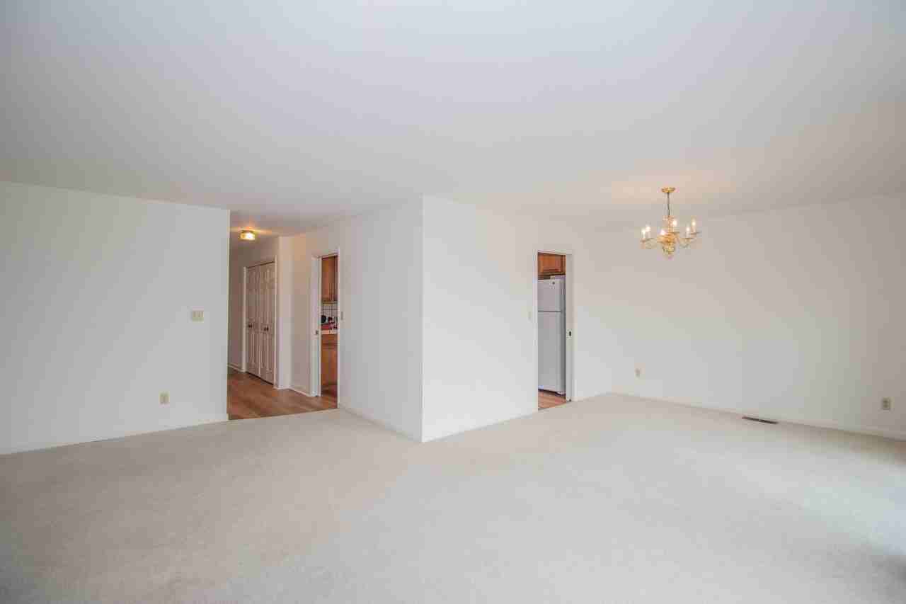 441 Monterey Blvd - Photo 5 of 50