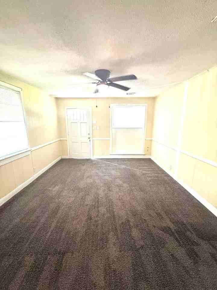 2401 Overhill Rd - Photo 5 of 13