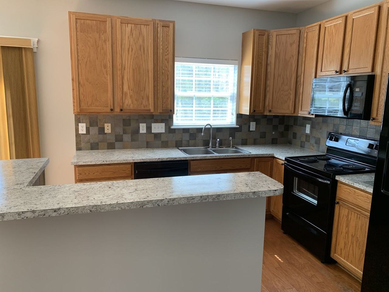 5003 Paddle Wheel Ln - Photo 7 of 26