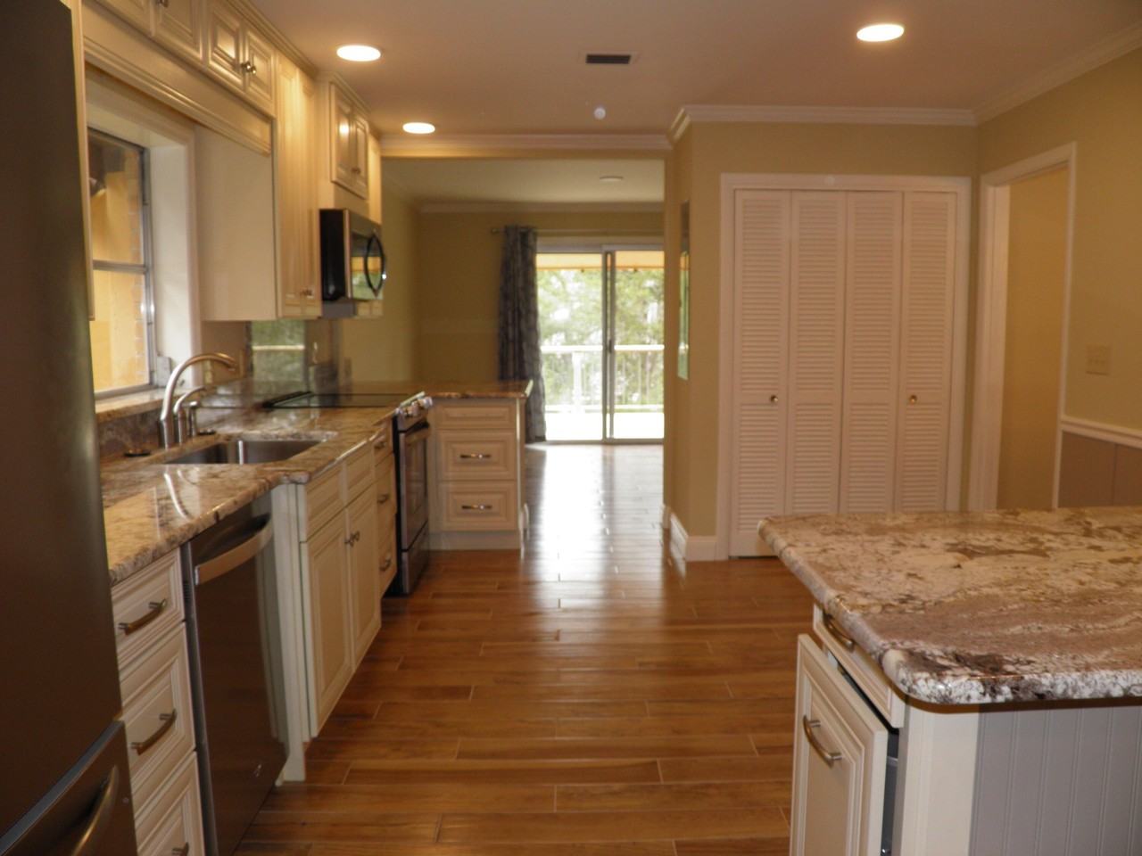 632 Gap Creek Dr - Photo 5 of 28