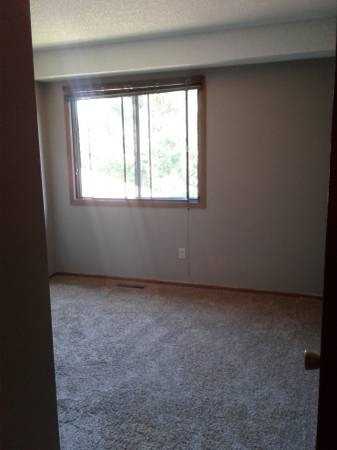 92 126th Ave Nw - Photo 4 of 21