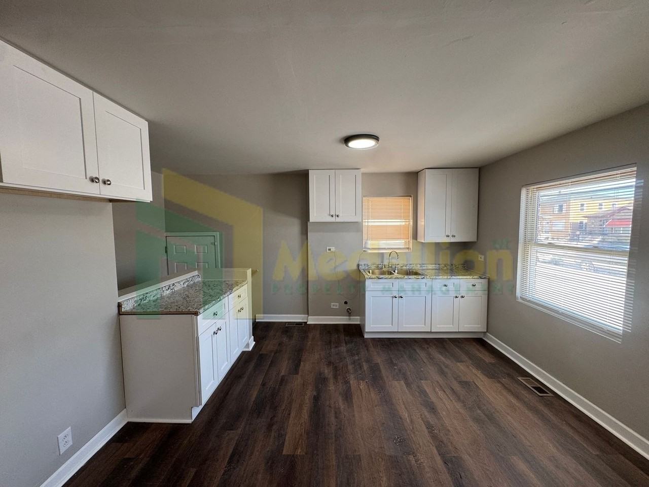 9648 S Yale Ave - Photo 6 of 18