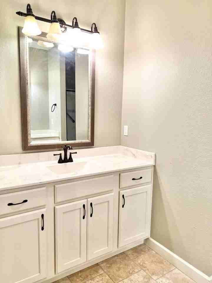 127 Siena Blvd - Photo 7 of 34