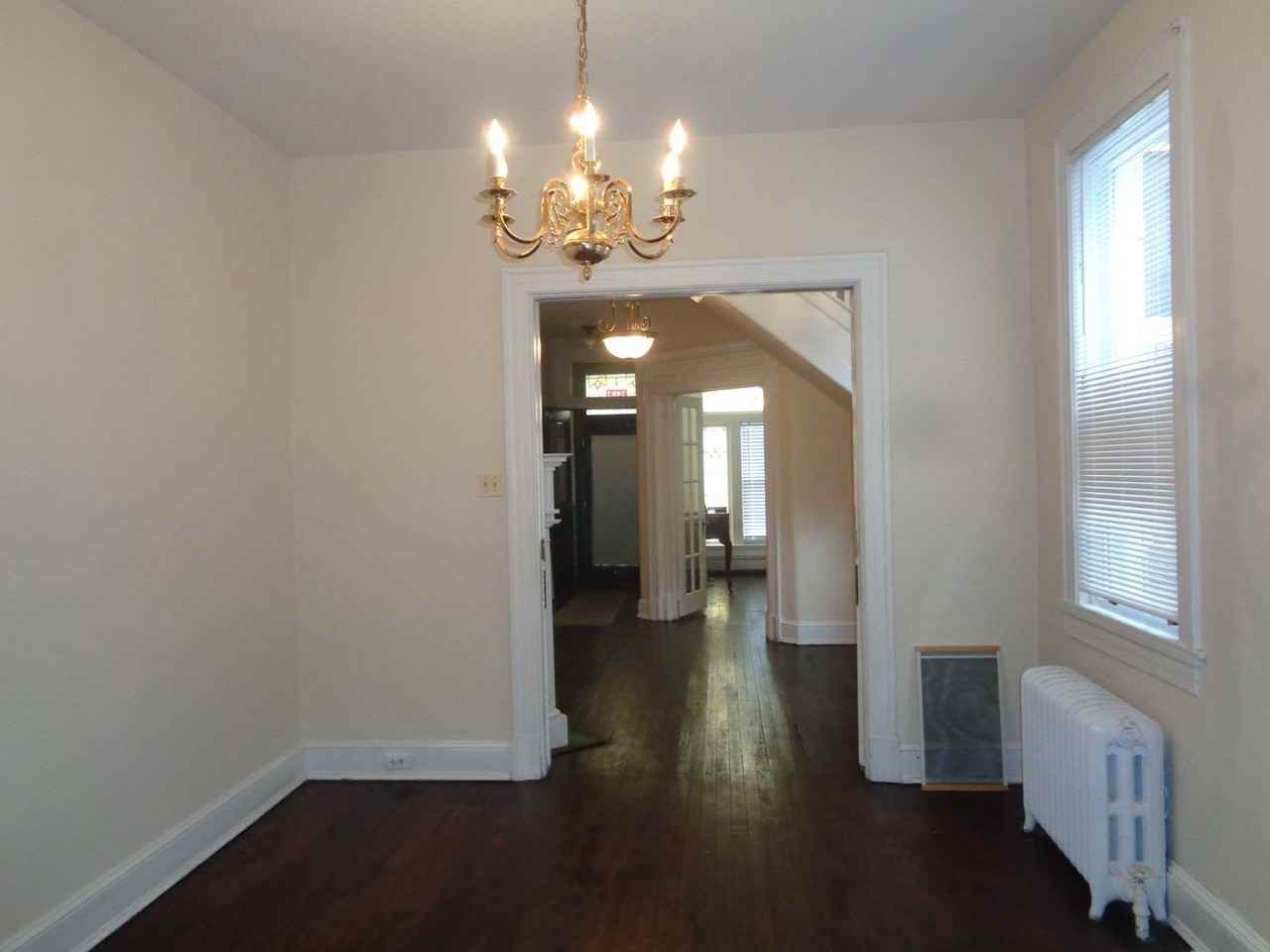 3403 Bank St - Photo 7 of 22