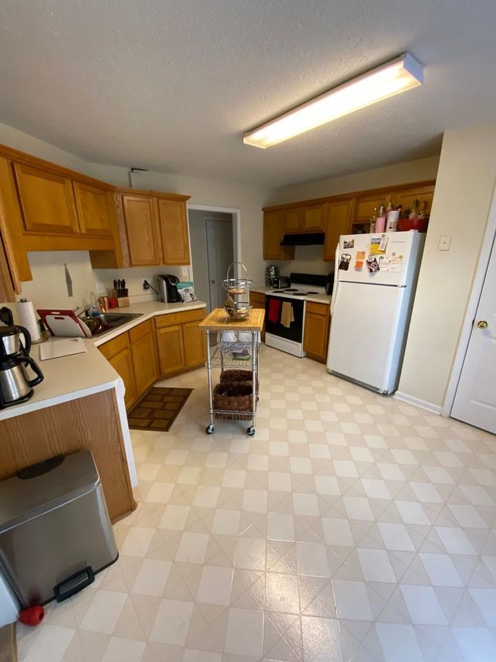 600 Snapfinger Dr - Photo 3 of 16