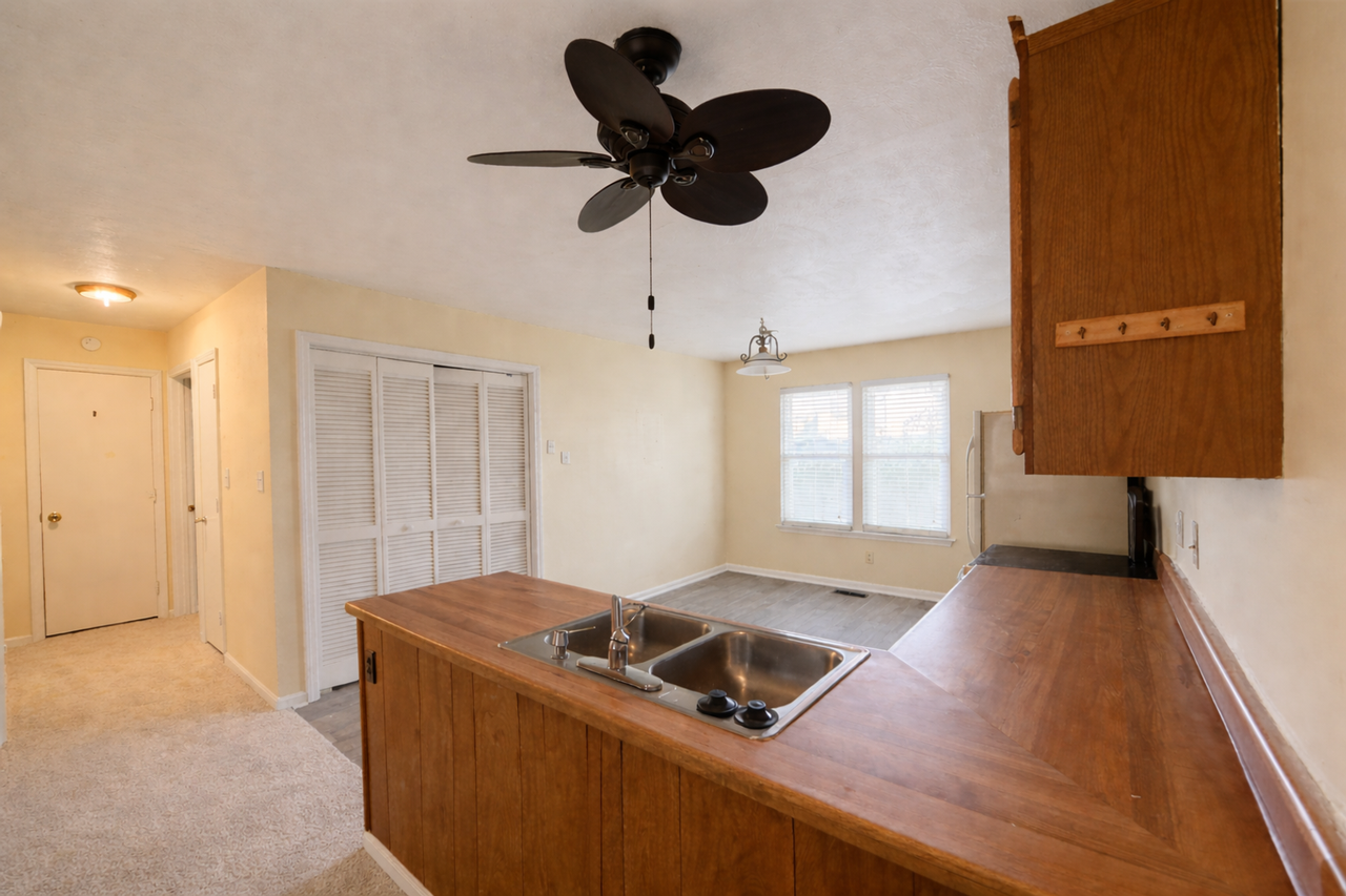 225 A View Ave #102 - Photo 3 of 11