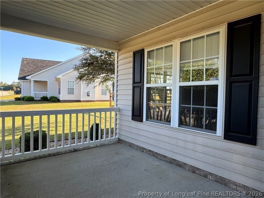 245 Wood Valley Ln - Photo 5 of 39