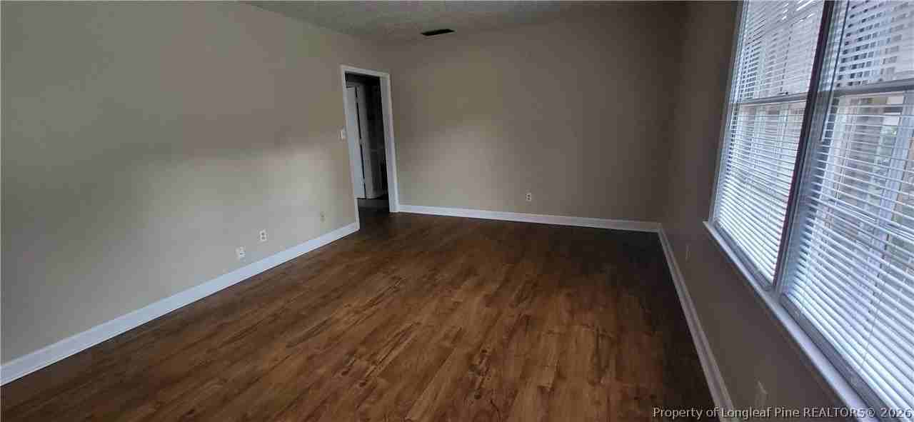 1005 N Elm St Apt 24 - Photo 2 of 8