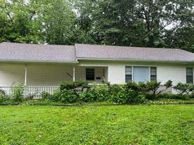 2229 S Grant Ave - Photo 1 of 1