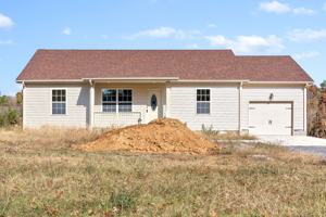 featured image of 829 Southside Rd