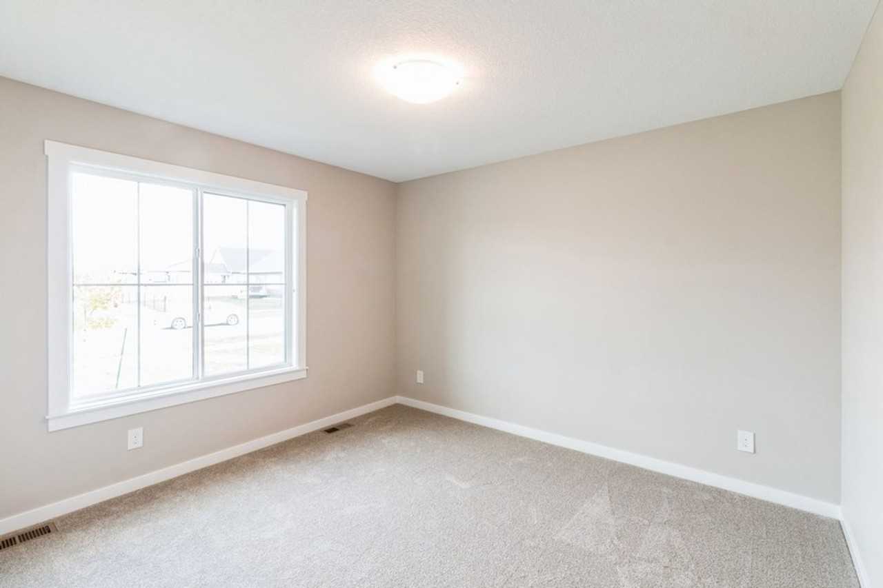 2517 Nw Woodbury Dr - Photo 6 of 16