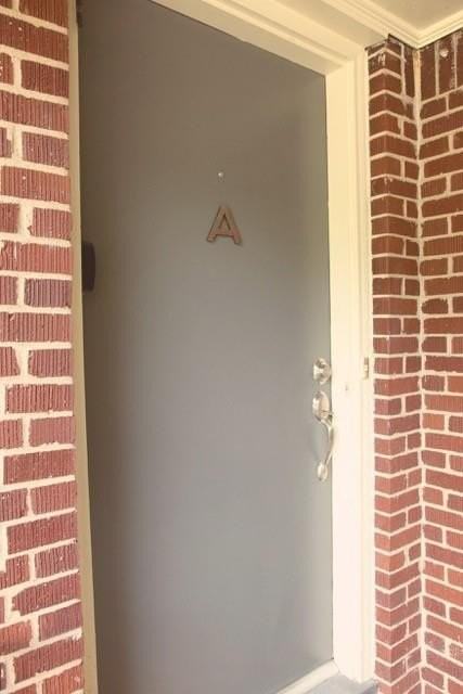 1932 Lebanon Dr Ne Apt A - Photo 3 of 24