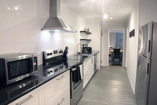 1932 Lebanon Dr Ne Apt A - Photo 6 of 24